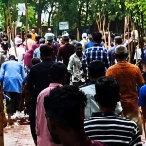 হবিগঞ্জে দুপক্ষের তুমুল সংঘর্ষে আহত অন্তত ৫০