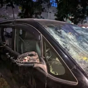 জামালপুরে বিএনপির দুই পক্ষের সংঘর্ষে এমপির গাড়ি ভাঙচুর