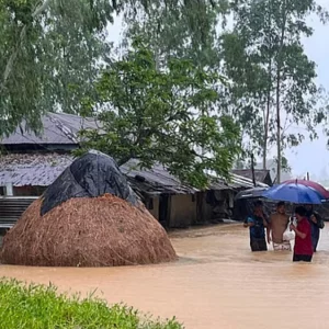 পাহাড়ি ঢলের স্রোতে ভেসে গিয়ে ২ শিশুর মৃত্যু