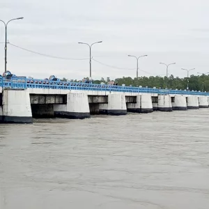 উজানের ঢলে বাড়ছে তিস্তার পানি, বন্যার শঙ্কা