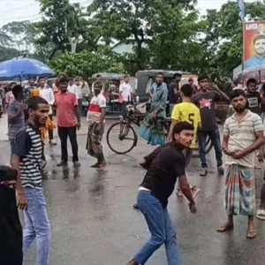 আসামির মৃত্যুর গুজব ছড়িয়ে থানায় হামলা-সংঘর্ষ, গ্রেপ্তার ১৮