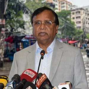 জলাবদ্ধতা দূর করে নগরজীবন স্বাভাবিক করতে চেষ্টা করছি: ডিএসসিসি প্রশাসক