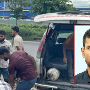 ব্রাহ্মণবাড়িয়ায় লরিতে দুর্বৃত্তদের হামলা, মিরসরাই থেকে চালকের মরদেহ উদ্ধার