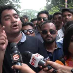 ‘নিষিদ্ধ ছাত্রলীগের সন্ত্রাসীরা সরকারের পক্ষে ছিল, ছাত্রদল শিক্ষার্থীদের পক্ষে’
