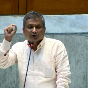 আমাকে ঋণখেলাপি বলে জাতির কাছে ছোট করা হয়েছে: সংসদে সারোয়ার আলমগীর