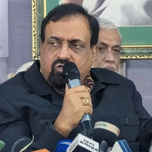 বন্যা মোকাবিলায় এরশাদ সরকারের আমলকে অনুসরণের আহ্বান রুহুল আমিনের
