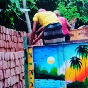 চাঁদা না দেওয়ায় সরকারি কর্মকর্তার বাড়ি থেকে ৮ হাজার ইট লুটের অভিযোগ