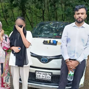 স্বরাষ্ট্র মন্ত্রণালয়ের স্টিকার লাগিয়ে ইয়াবা পাচার, আটক ৩