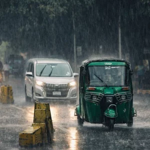 দুপুরের মধ্যে ঢাকাসহ পাঁচ জেলায় বজ্রবৃষ্টির আশঙ্কা, নদীবন্দরে সতর্কতা