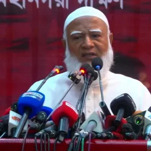 ‘আমাদের কোনো পিসি-খালার দেশ নাই, লাল কার্ডের পরোয়া করি নাহ’