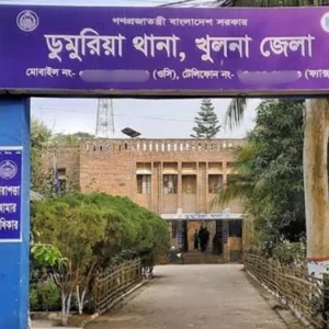 আজান দিতে যাওয়ার পথে মুয়াজ্জিনকে গলা কেটে হত্যার চেষ্টা
