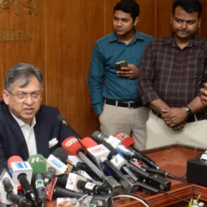 বেনজির, হাদী হত্যা মামলার সন্দেহভাজনদের প্রত্যর্পণে সংযুক্ত আরব আমিরাত ও ভারতের দ্রুত সাড়ার অপেক্ষায় বাংলাদেশ