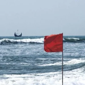 চার সমুদ্রবন্দরে ৩ নম্বর সতর্ক সংকেত বহাল