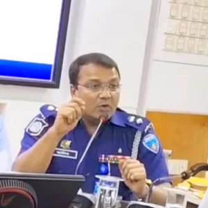 ‘যাকে আপনার পছন্দ হয় না, তাকেই ফ্যাসিস্ট বানিয়ে দেন’