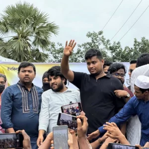 দেশের স্বার্থে সংস্কারের দায়িত্ব আমাদেরকেই নিতে হবে: হাসনাত আবদুল্লাহ