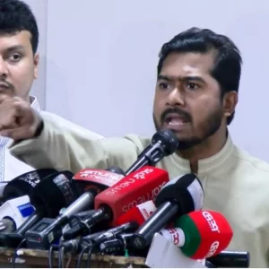 স্বাধীনতা ও সার্বভৌমত্বের স্বার্থে জামায়াতের বিরুদ্ধে সতর্ক থাকতে হবে: নুরুল হক