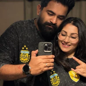 ‘মেসি তুমি সর্বকালের সেরা, দয়া করে কেঁদো না’, নায়িকার আবেগঘন স্ট্যাটাস