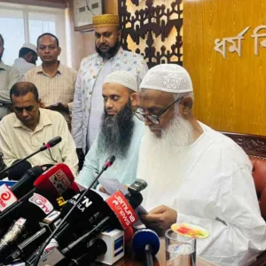 হজযাত্রীদের বিমানভাড়া কমছে