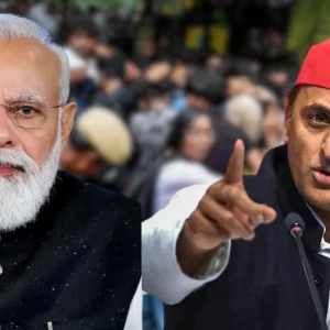 দিল্লিতে শিক্ষার্থীদের ওপর পুলিশি হামলা নিয়ে সংসদে মোদিকে তীব্র আক্রমণ আখিলেশ যাদবের