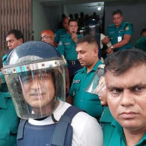 চুনারুঘাটের হত্যাচেষ্টা মামলায় ব্যারিস্টার সুমনের জামিন