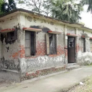 চট্টগ্রামে শতাধিক কমিউনিটি ক্লিনিকে চিকিৎসাসেবা বন্ধ