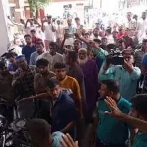 সিলেট আদালত চত্বরে ফাহিমা হত্যা মামলার আসামির ওপর হামলা