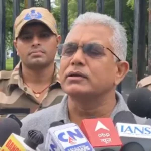 আন্দোলনের নামে ভারতকে বাংলাদেশ-পাকিস্তান বানানোর চেষ্টা হচ্ছে: মন্ত্রী দিলীপ ঘোষ 