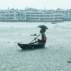 তিন বিভাগে অতিভারী বৃষ্টির সতর্কতা, সারাদেশেই বজ্রবৃষ্টির পূর্বাভাস