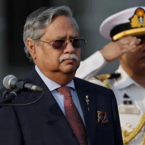 স্পিকার ফিরলেই পদত্যাগপত্র দেবেন রাষ্ট্রপতি, জানিয়ে দিয়েছেন বঙ্গভবনের কর্মকর্তাদেরও