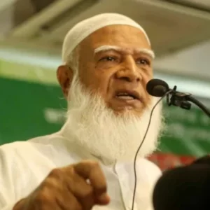 প্রধানমন্ত্রীর দায়িত্ব আপনার পালন করার দরকার নেই, আপনি নিজের মন্ত্রণালয়ে অ্যাটেনশন দিন
