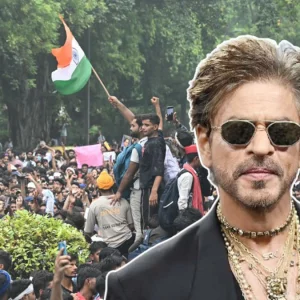 শিক্ষার্থীদের আন্দোলনের পাশে পাওয়া গেল না শাহরুখ খানকে