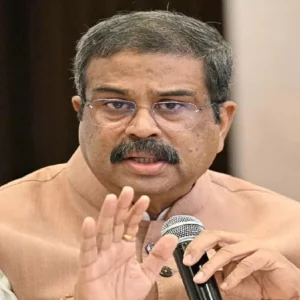 আন্দোলনের প্রথম দিনেই পদত্যাগের ইচ্ছা প্রকাশ করেছিলেন ধর্মেন্দ্র প্রধান