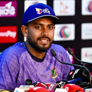 ভারতে বিশ্বকাপ খেলতে না যাওয়ার সিদ্ধান্ত পুরোপুরি রাজনৈতিক: মিরাজ
