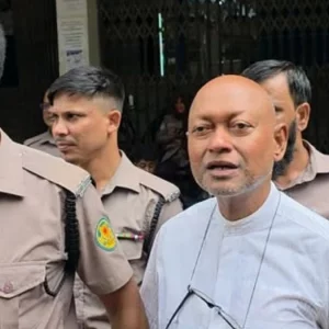সাবেক উপাচার্য কলিমউল্লাহর জামিননামা দাখিল, কারামুক্তিতে বাধা নেই