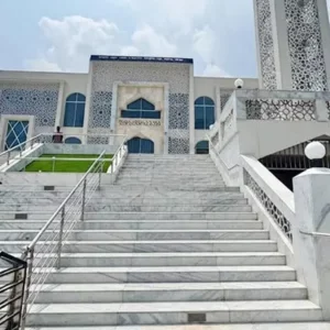 মডেল মসজিদের ট্যাপ, ঝরনা, টাইলস চুরি