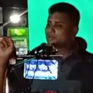 পালিয়ে যাব না বলে যে পালিয়ে যায়, সে আসি আসি বলে কখনও আসবে না: হাসনাত আব্দুল্লাহ