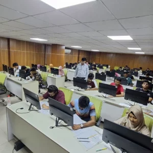 এআই প্রশিক্ষণের বাছাই পরীক্ষায় অংশ নিল ৫০ হাজার শিক্ষার্থী