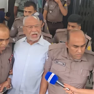 আদালতকে বলতে চাইলাম ফাঁসি দিয়ে দেন, প্রস্তুত আছি: লতিফ সিদ্দিকী