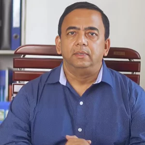 দুবাইয়ের কারাগার থেকে জামিনে মুক্তি পেয়েছেন বেনজীর