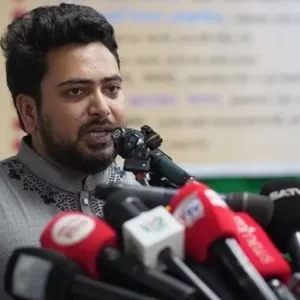 কোনো নির্দিষ্ট দলের পকেটে গেলে তাদের অপকর্মের দায় সংখ্যালঘুদের নিতে হয়: নাহিদ ইসলাম