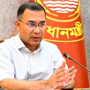 রোববারে তিন উপজেলার বন্যাদুর্গতদের খোঁজ নিতে চট্টগ্রামে যাচ্ছেন প্রধানমন্ত্রী