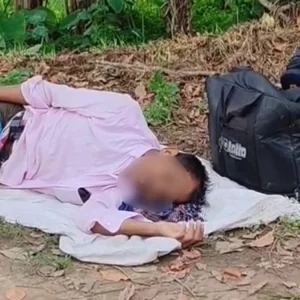 প্রবাসফেরত অসুস্থ জামালকে রাস্তার পা‌শে ফেলে গেল স্ত্রী-সন্তান