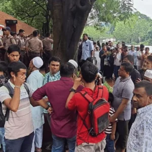 প্রথম দিনেই জুলাই গণঅভ্যুত্থান স্মৃতি জাদুঘরে ভিড়, শেষ ৯০০ টিকিট