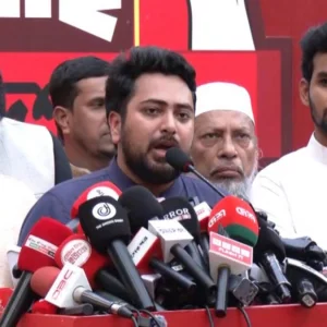 গণভোটের অধিকার চুরি করেছে সরকার: নাহিদ ইসলাম