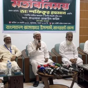 এ অবস্থায় আওয়ামী লীগ এখনই রাজনীতিতে চলে আসবে?