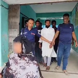 তরুণীদের আটকে পর্নোগ্রাফি তৈরি, স্বামী-স্ত্রী ও দুই ছেলেসহ গ্রেপ্তার ৫