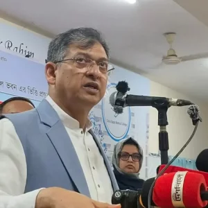 ‘কীসের হাসিনা, কোথায় বক্তব্য দিয়েছে, তার চেহারা কি দেখা গেছে?’