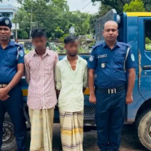 সিলেটে পুলিশের মাথায় কোপানোর ঘটনায় দুজন কারাগারে