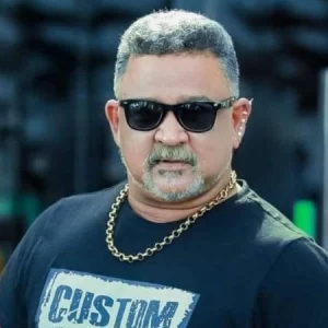 ওমরাহ করতে সৌদি যাচ্ছিলেন ডন, বিমানবন্দরে গ্রেপ্তার