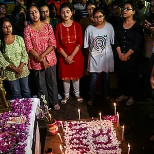 দুই বছর পরও অমীমাংসিত আর জি কর হত্যাকাণ্ড, হাসপাতালে স্মরণসভা